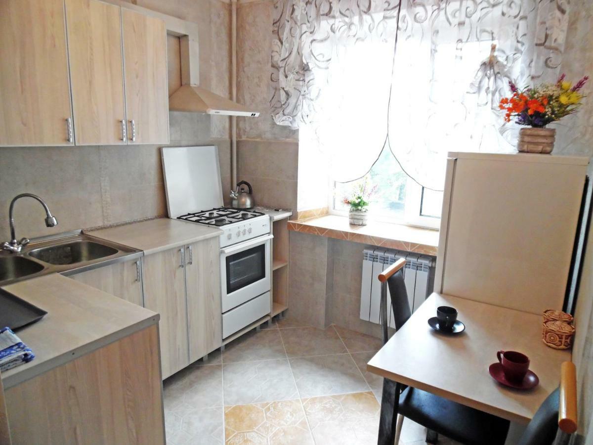Apartment On Sobornaya 58 Khmelʼnytsʼkyy Dış mekan fotoğraf